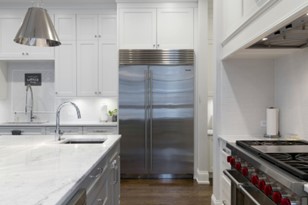 Beautiful kitchen in Phoenix that needs Sub-Zero refrigerator repair